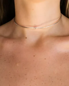 Chocker-de-aro_-1.webp